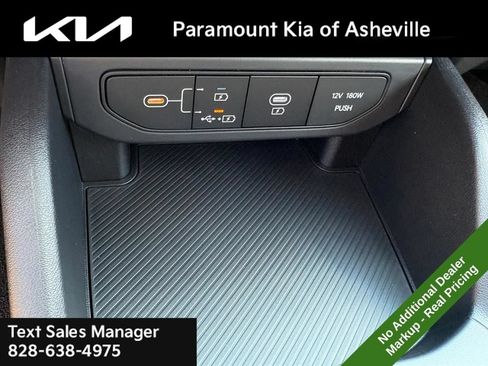 New 2026 Kia K4 FWD image 15