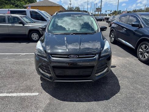Used 2015 Ford Escape Titanium w/ Equipment Group 301A AWD/4WD image 3