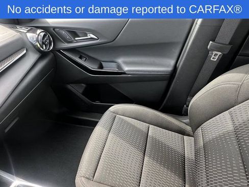 Certified 2026 Chevrolet Equinox LT FWD image 29