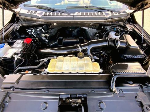 Used 2020 Ford F150 Platinum w/ Equipment Group 701A Luxury AWD/4WD image 62