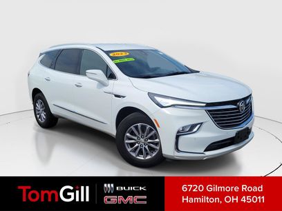 Used 2023 Buick Enclave Essence