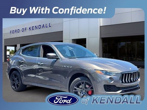 Used 2019 Maserati Levante image 2