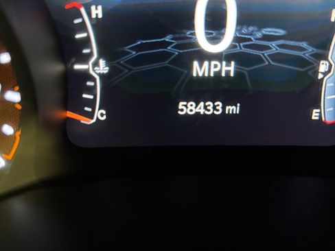 Used 2024 Jeep Compass Limited AWD/4WD image 18