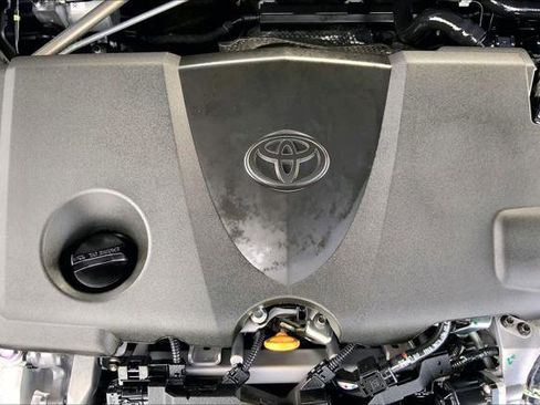 Certified 2024 Toyota Camry LE image 32