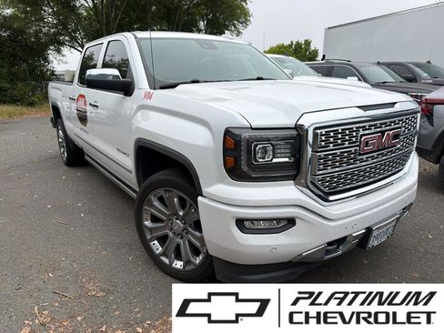 Used 2018 GMC Sierra 1500 Denali w/ Denali Ultimate Package AWD/4WD image 1