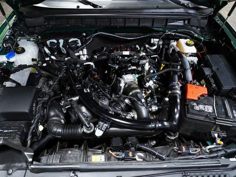 Used 2023 Ford Bronco Badlands w/ Sasquatch Package image 8