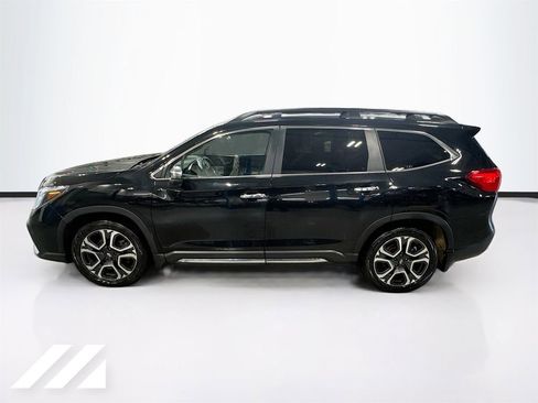 Used 2023 Subaru Ascent Touring AWD/4WD image 8