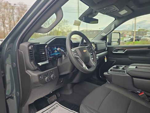 New 2025 Chevrolet Silverado 2500 LT image 3
