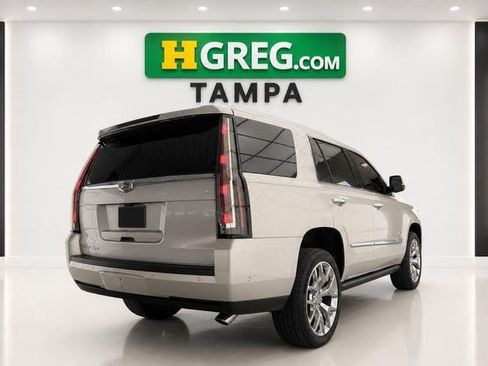 Used 2020 Cadillac Escalade Premium Luxury RWD image 6