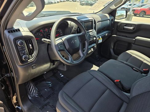 Used 2024 Chevrolet Silverado 1500 Custom Trail Boss w/ Dark Appearance Package AWD/4WD image 14