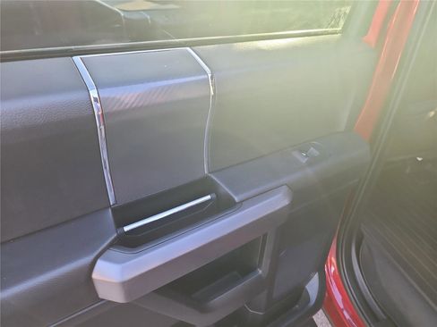 Used 2019 Ford F150 XLT w/ Equipment Group 302A Luxury image 21