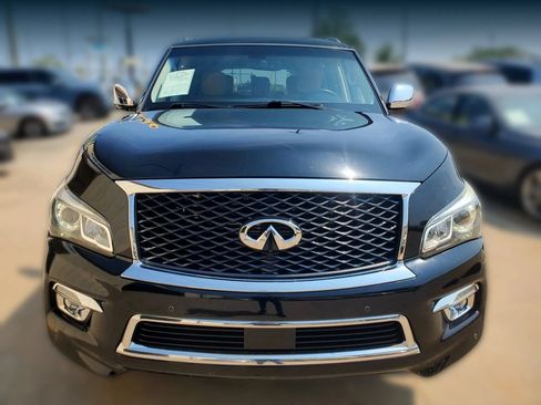 Used 2016 INFINITI QX80 4WD w/ Signature Edition Package image 21