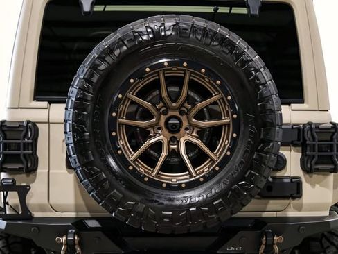 Used 2024 Jeep Wrangler Unlimited Rubicon w/ Technology Group image 43