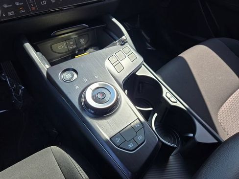 New 2027 Kia Sportage S FWD image 18