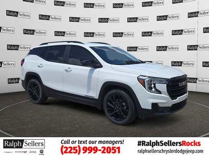 Used 2024 GMC Terrain SLE w/ Driver Convenience Package