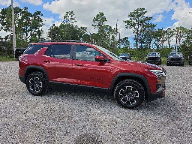 Used 2026 Chevrolet Equinox ACTIV w/ Convenience Package III AWD/4WD image 2
