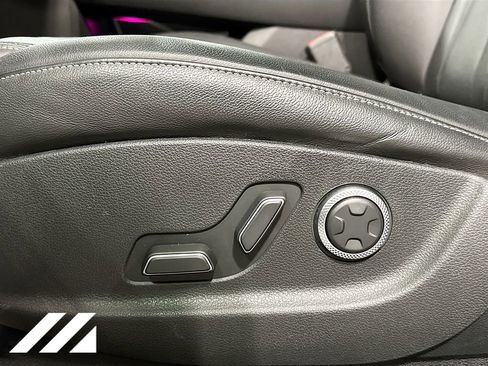 Used 2022 Genesis GV80 2.5T Advanced AWD/4WD image 21