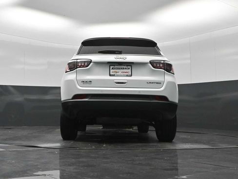Used 2025 Jeep Compass Limited AWD/4WD image 24