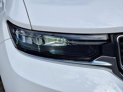 Certified 2023 Jeep Grand Cherokee Laredo X AWD/4WD image 9