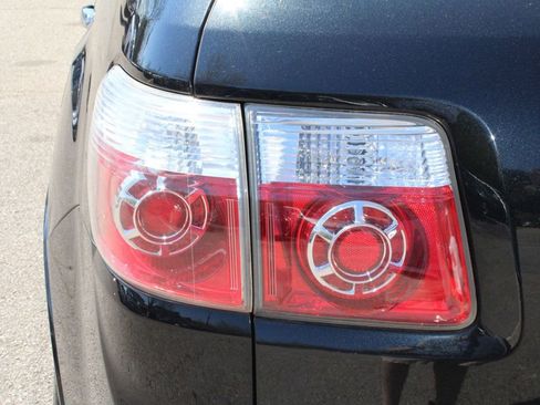 Used 2012 GMC Acadia Denali image 10