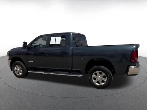 Used 2025 RAM 2500 Big Horn AWD/4WD image 10