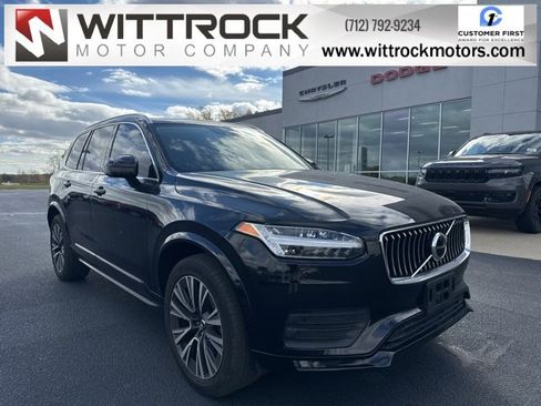 Used 2022 Volvo XC90 T6 Momentum w/ Climate Package image 1