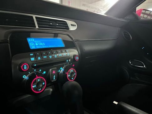 Used 2012 Chevrolet Camaro LT RWD image 16