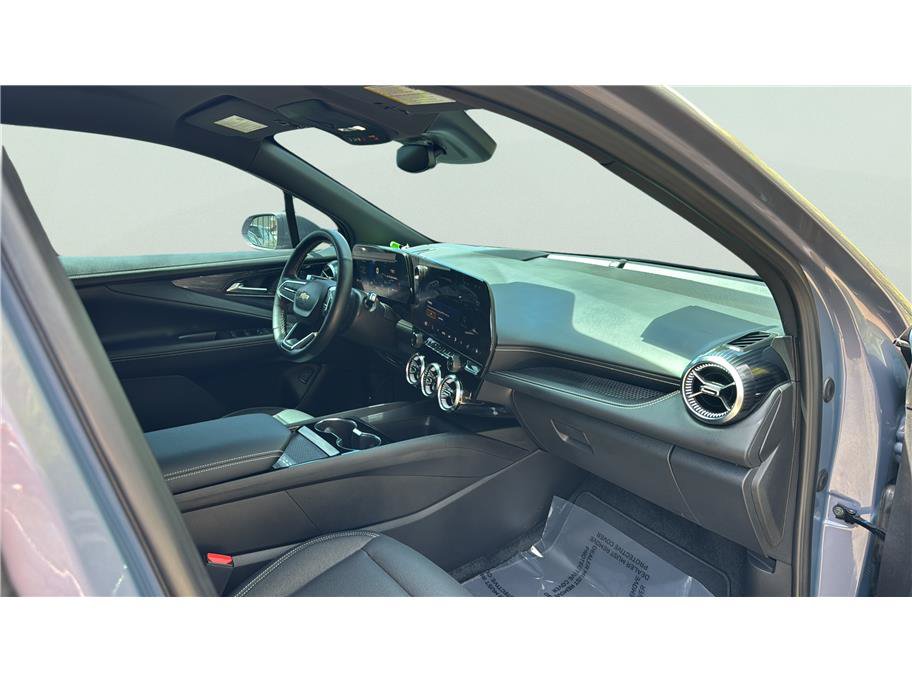 Used 2024 Chevrolet Blazer EV LT AWD/4WD image 19