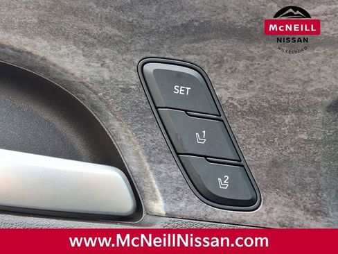 Used 2020 Hyundai Santa Fe Limited image 25