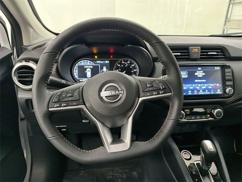 New 2025 Nissan Versa SR image 27