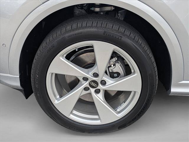 New 2026 Audi Q5 Premium w/ Premium Plus AWD/4WD image 9