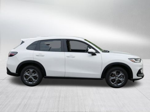 Certified 2026 Honda HR-V LX image 8