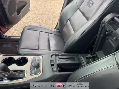 Used 2016 Jeep Grand Cherokee Overland w/ Advanced Technology Group image 18