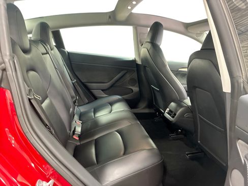 Certified 2023 Tesla Model 3 Standard Range RWD image 11