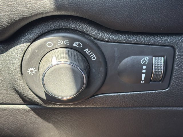 Used 2024 Dodge Durango GT AWD/4WD image 23