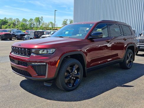 New 2026 Jeep Grand Cherokee L Limited AWD/4WD image 2