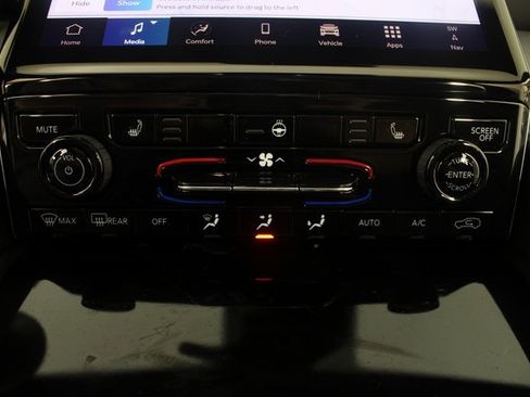 New 2025 Jeep Grand Cherokee L Limited w/ Trailer Tow Package image 6