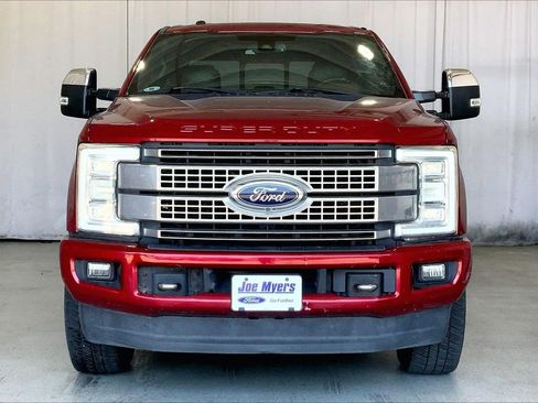 Used 2017 Ford F250 Platinum w/ FX4 Off-Road Package AWD/4WD image 3