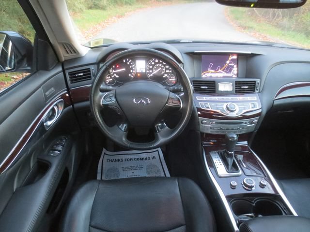 Used 2011 INFINITI M37 x w/ Premium Pkg AWD/4WD image 9