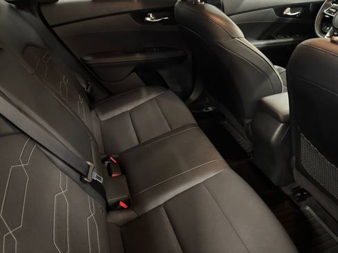 Used 2024 Kia Forte GT-Line image 20