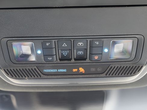 Used 2024 Ford Explorer ST-Line w/ Class IV Trailer Tow Package AWD/4WD image 21