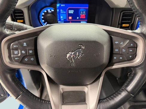 Used 2022 Ford Bronco Badlands AWD/4WD image 12