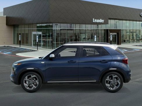 New 2026 Hyundai Venue SEL image 3