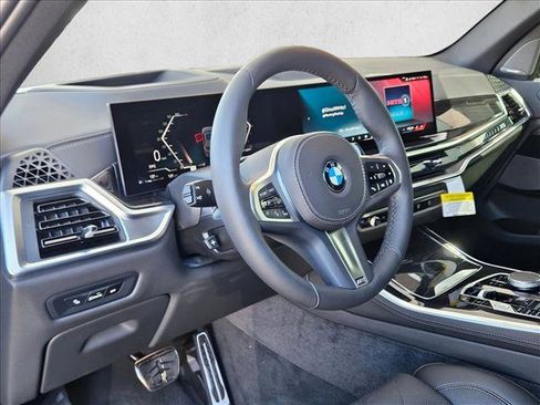 New 2026 BMW X5 sDrive40i w/ M Sport Package image 3