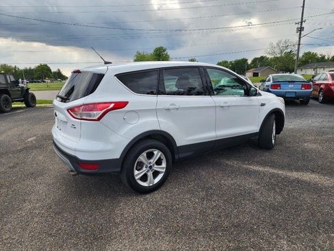 Used 2016 Ford Escape SE AWD/4WD image 4