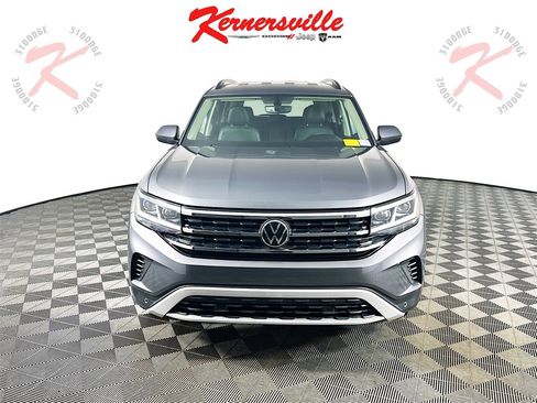 Used 2021 Volkswagen Atlas SE image 2