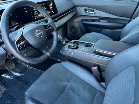 Used 2023 Nissan Ariya FWD image 10