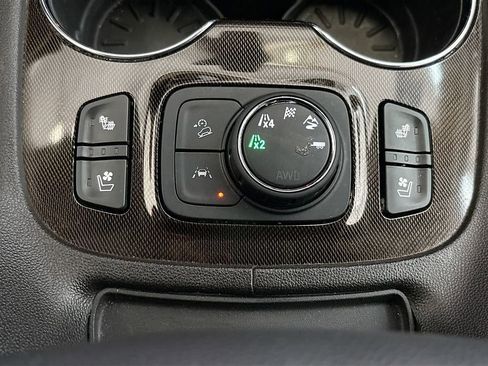 Used 2023 GMC Acadia AT4 w/ Technology Package AWD/4WD image 21