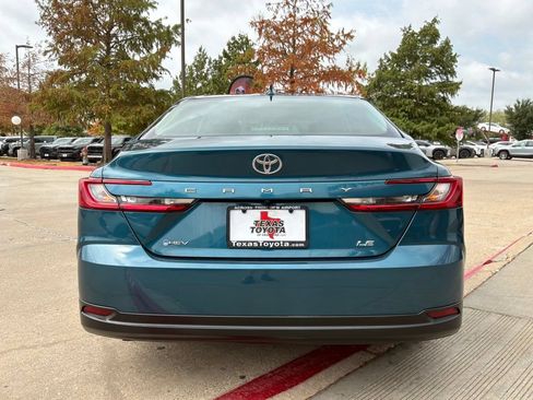Used 2026 Toyota Camry LE FWD image 7