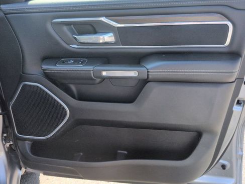 Used 2021 RAM 1500 Laramie AWD/4WD image 32